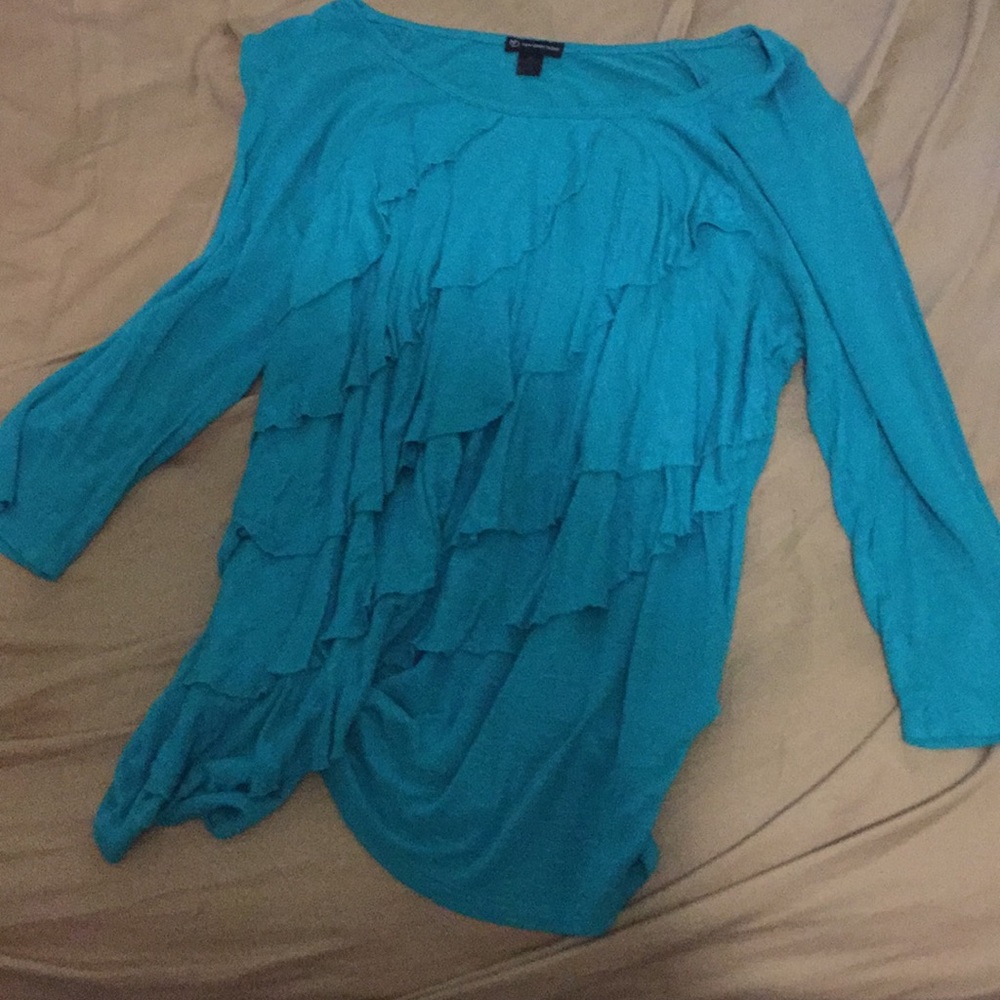 Clothes - Picture 5 of 16